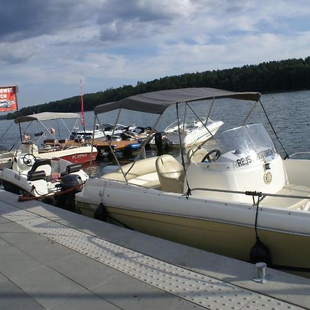 Apartament Nad Jeziorem Mikolajki Bagian luar foto