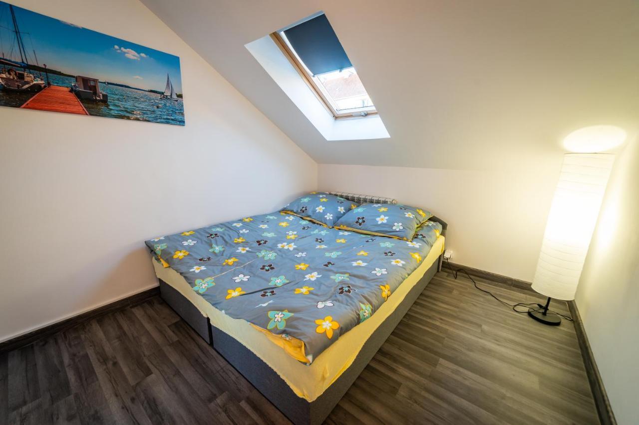 Apartament Nad Jeziorem Mikolajki Bagian luar foto