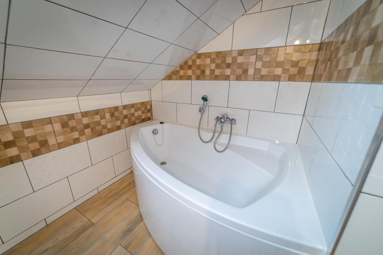 Apartament Nad Jeziorem Mikolajki Bagian luar foto