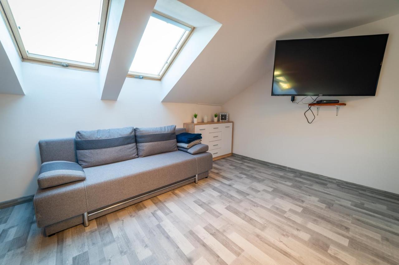 Apartament Nad Jeziorem Mikolajki Bagian luar foto